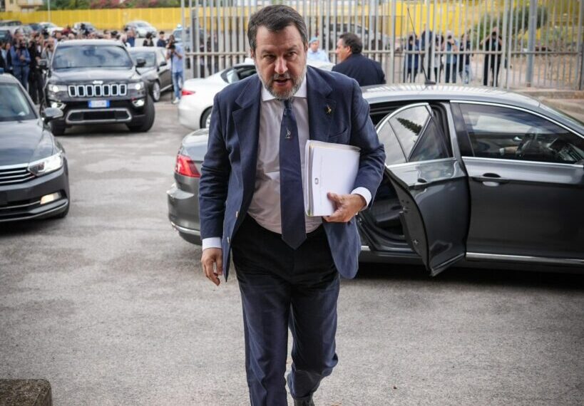 Processo a Salvini, l’arringa di Buongiorno: «Open Arms bighellonava invece di far sbarcare i migranti»