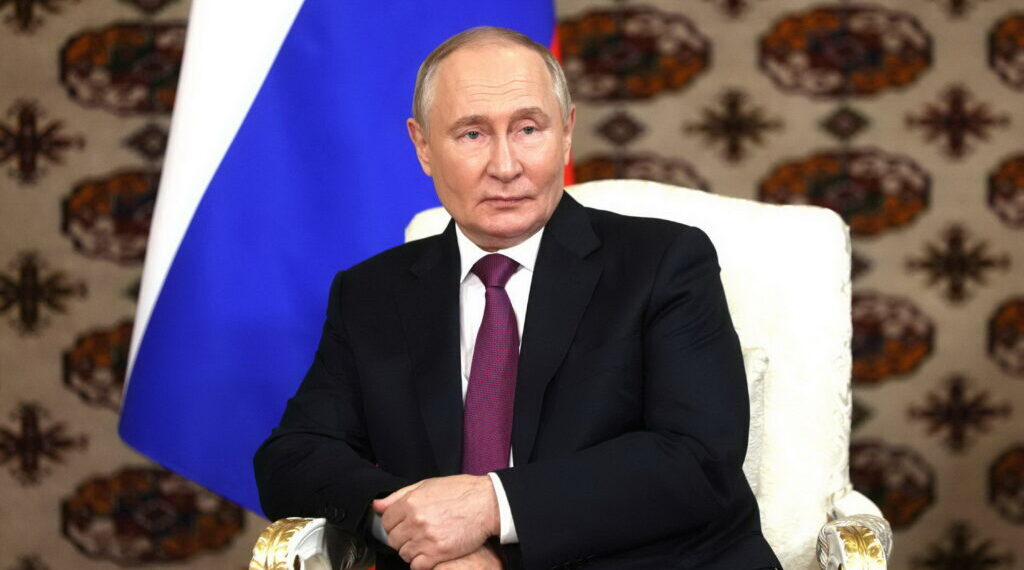 Vladimir Putin si congratula con Donald Trump e apre al dialogo con il presidente