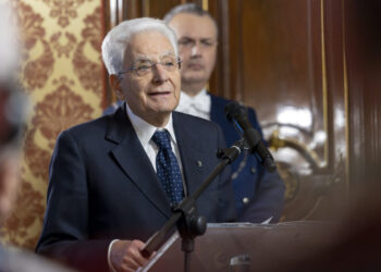 Mattarella ha firmato la legge sulla maternità surrogata «reato universale»: da lunedì in Gazzetta ufficiale