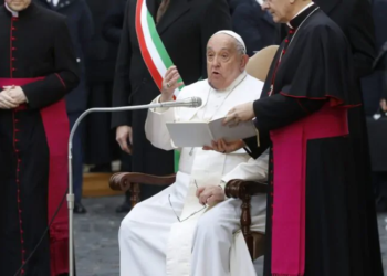 Papa Francesco, la Santa Sede: «Annullati tutti gli impegni fino a domenica»