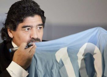 «In agonia per 12 ore prima di morire», in tribunale il video dell’autopsia di Maradona
