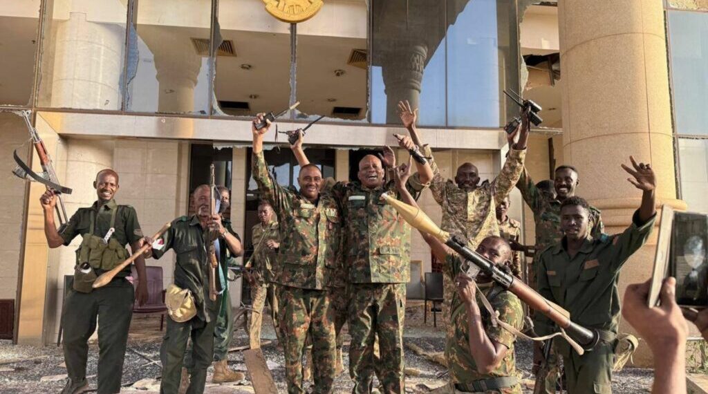 Sudan i paramilitari proclamano il governo: «È il vero volto del Paese»