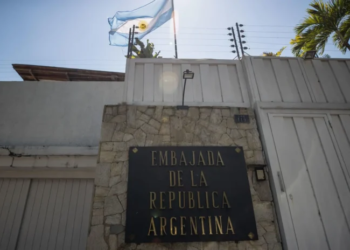 Caracas, perquisita la casa di un’oppositrice liberata dagli Usa
