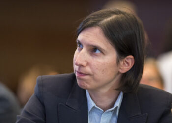 Schlein: «Preoccupa la convergenza Trump-Putin, l’Europa sarà federale o non sarà»